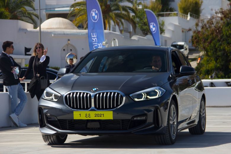 Focus sur les technologies BMW - Test du système Auto-Reverse sur la BMW Série 1
