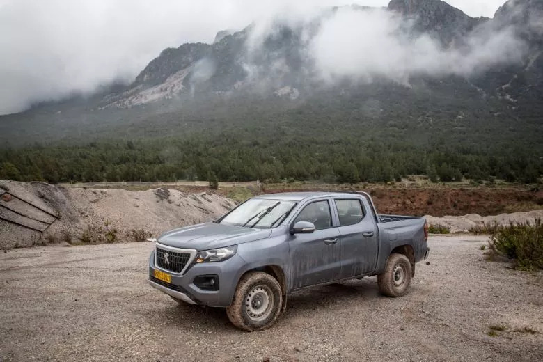 Lancement et essai du nouveau Peugeot Landtrek Double Cabine 4x4 en Tunisie