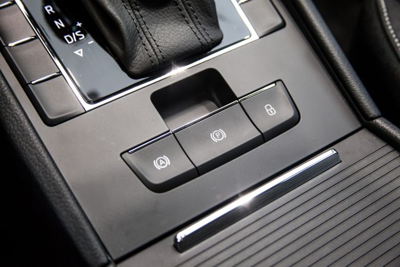 Nouvelle Škoda Superb en Tunisie 1.4 TSI DSG Exclusive