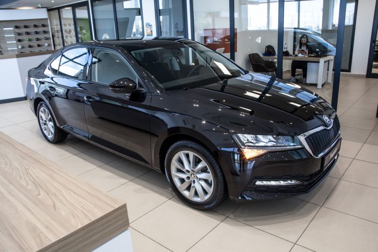 Nouvelle Škoda Superb en Tunisie 1.4 TSI DSG Exclusive