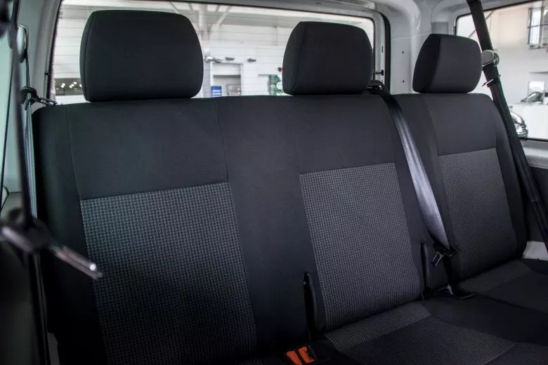 Volkswagen Transporter 6.1 Combi 9 places