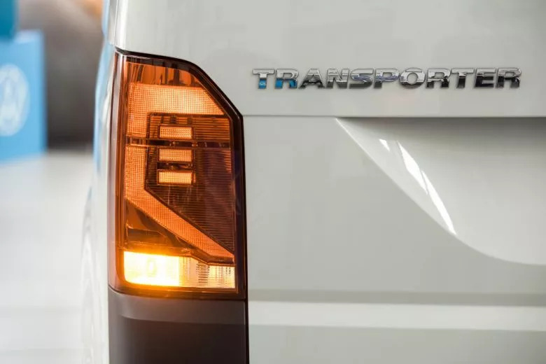 Volkswagen Transporter 6.1 Combi 9 places