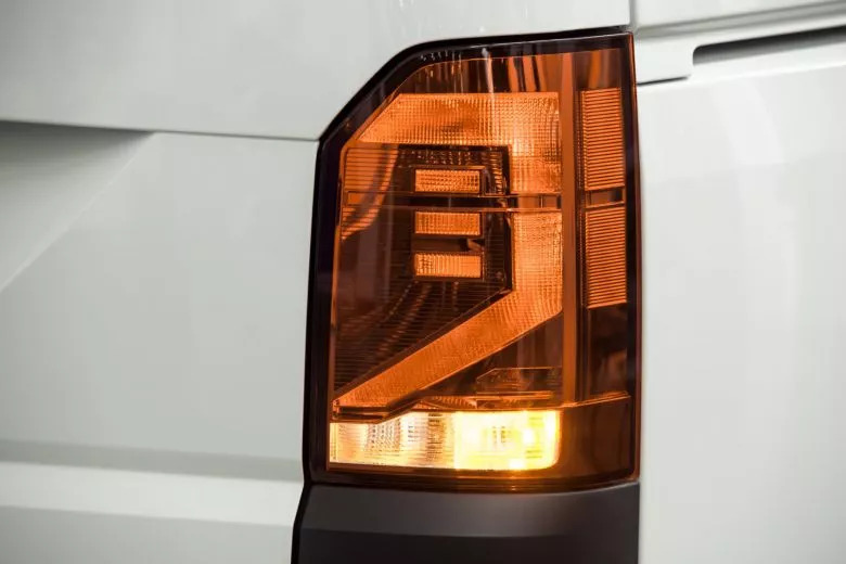 Volkswagen Transporter 6.1 Combi 9 places