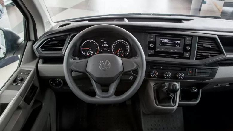 Volkswagen Transporter 6.1 pick-up double cabine
