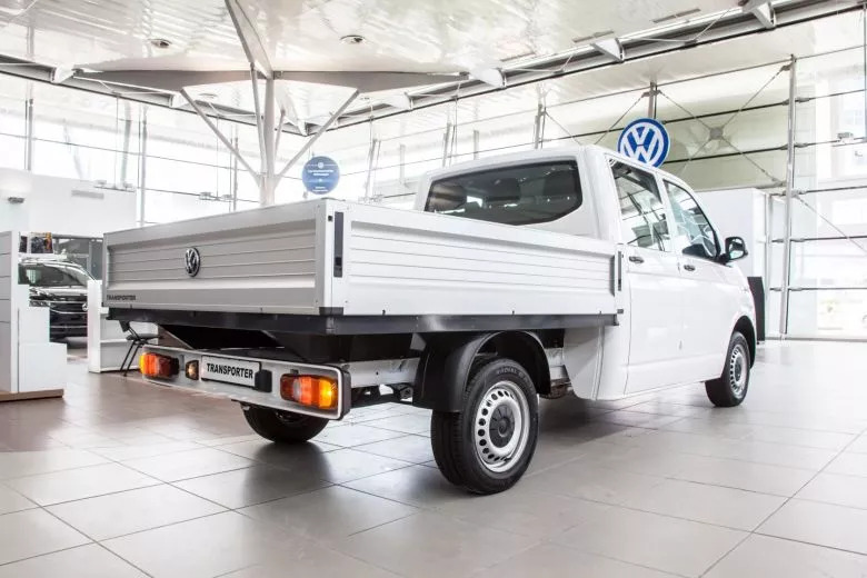 Volkswagen Transporter 6.1 pick-up double cabine