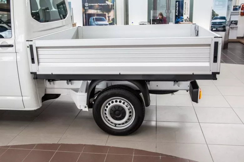 Volkswagen Transporter 6.1 pick-up double cabine