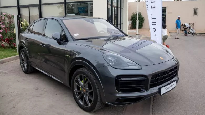 Lancement du nouveau Porsche Taycan en Tunisie