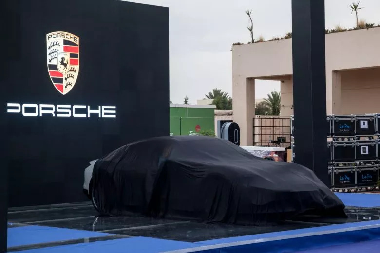 Lancement du nouveau Porsche Taycan en Tunisie