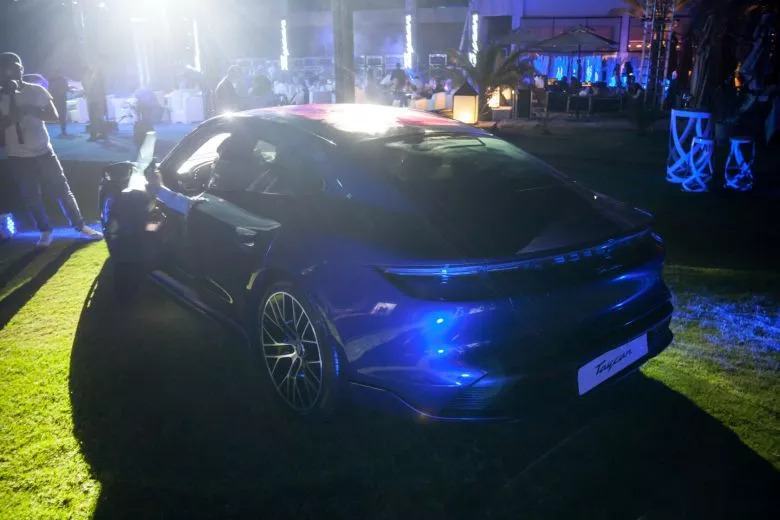Lancement du nouveau Porsche Taycan en Tunisie