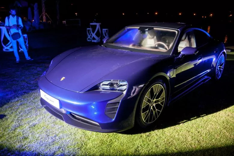 Lancement du nouveau Porsche Taycan en Tunisie