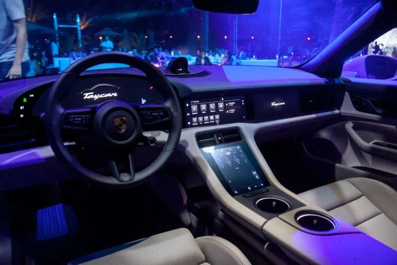 Lancement du Porsche Taycan