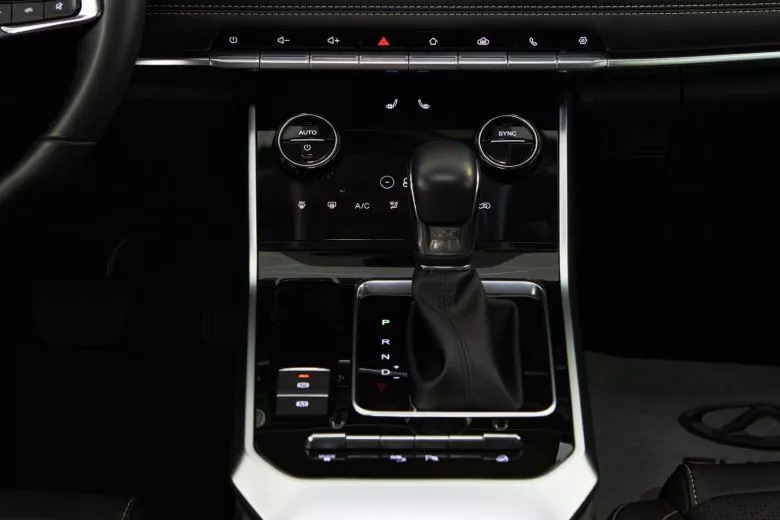 Chery Tiggo 8 1.5 Turbo DCT