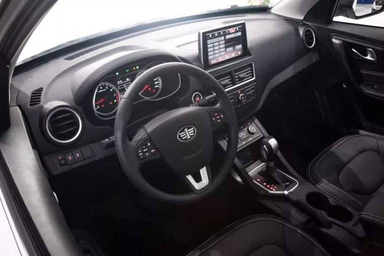 Faw Besturn X40 1.6 L - TLM Motors Tunisie