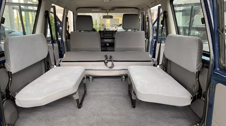 Toyota Land Cruiser 76 4.2 l