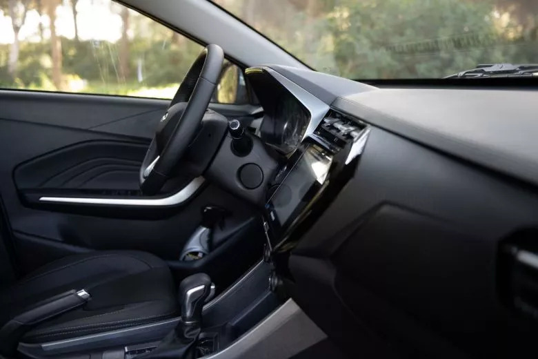 Chery Tiggo 3X 1.0 L Turbo CVT Luxury - Intérieur