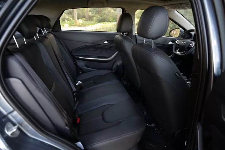 Chery Tiggo 3X 1.0 L Turbo CVT Luxury - Intérieur