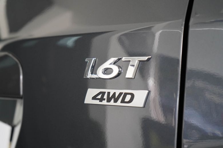 Hyundai Kona 1.6 l T-GDI 7-DCT 4WD N-Line