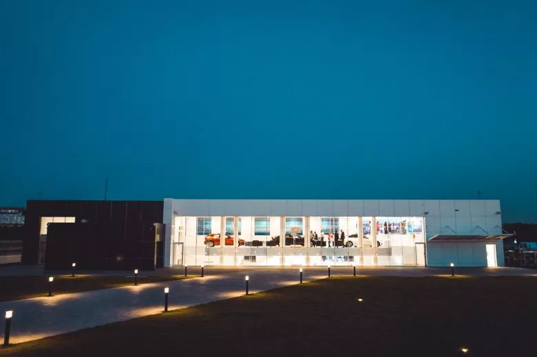 Ben Jemâa Motors inaugure ses nouveaux showroom BMW et Mini aux Berges du Lac