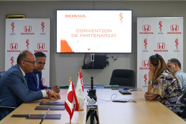 Honda s'associe aux médecins - Signature d'un contrat de partenariat entre JMC et CNOM