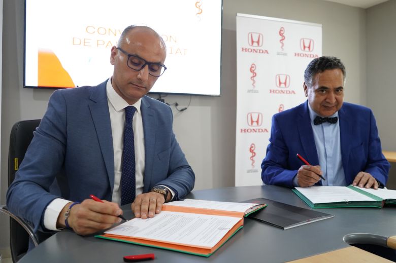 Honda s'associe aux médecins - Signature d'un contrat de partenariat entre JMC et CNOM