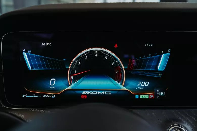 Mercedes AMG GT 43 4MATIC+ - Le coupé 4 portes disponible en Tunisie chez Le Moteur S.A