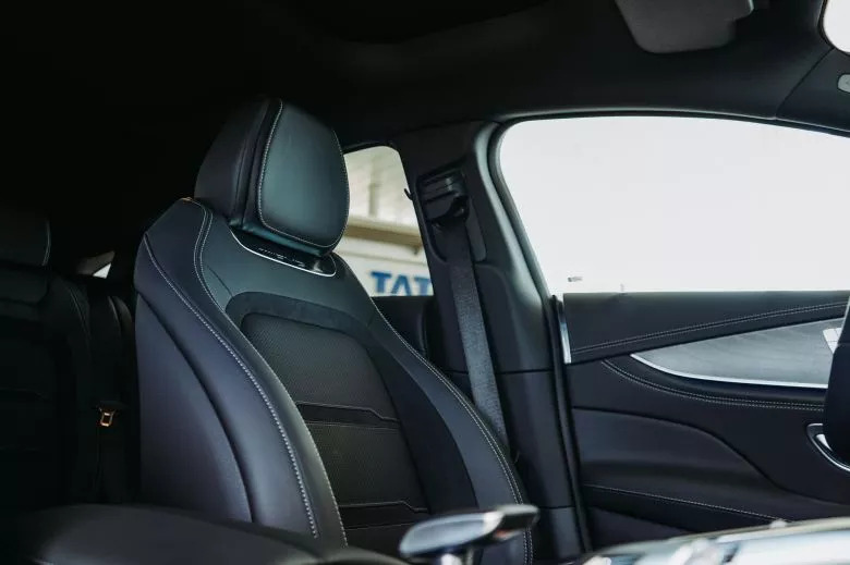 Mercedes AMG GT 43 4MATIC+ - Le coupé 4 portes disponible en Tunisie chez Le Moteur S.A