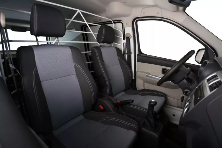 Changan New Star Van 1.2 L - intérieur