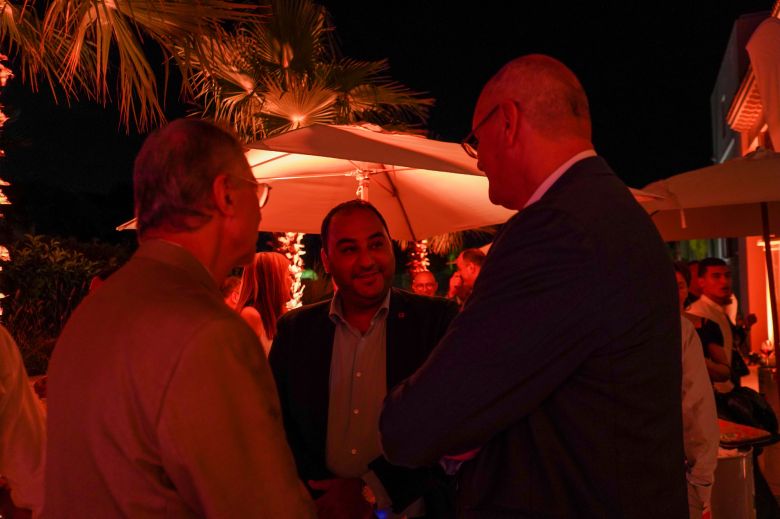 TotalEnergies Tunisie & Renault Trucks signent un contrat de partenariat