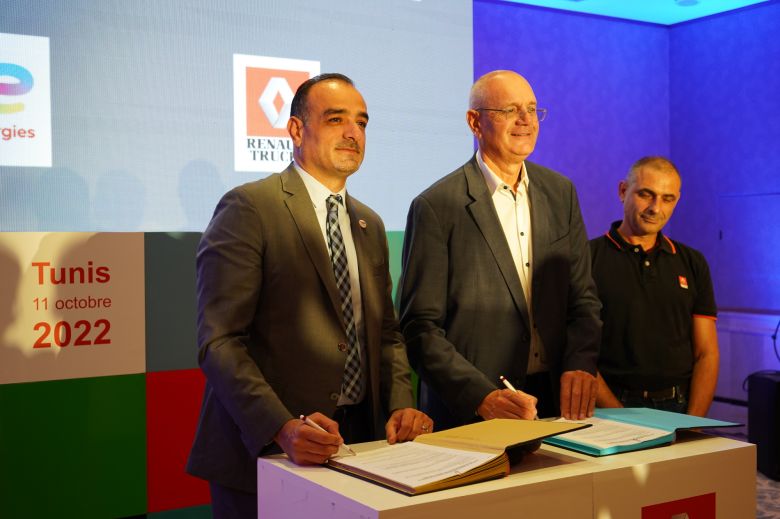 TotalEnergies Tunisie & Renault Trucks signent un contrat de partenariat