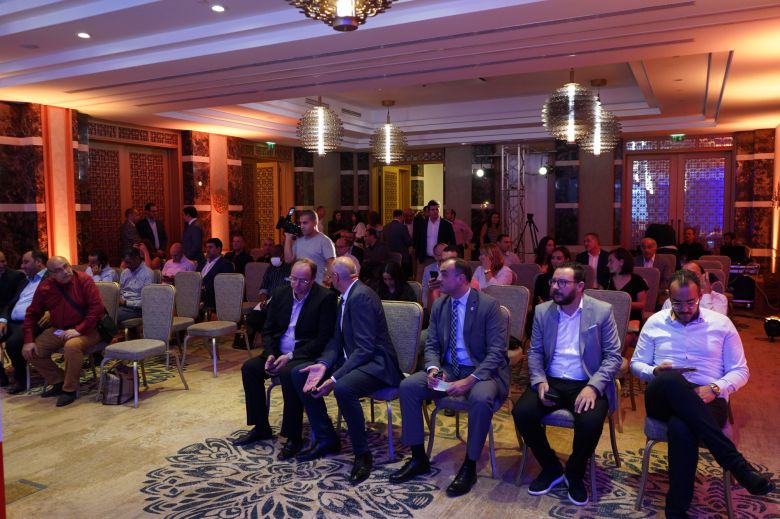 TotalEnergies Tunisie & Renault Trucks signent un contrat de partenariat