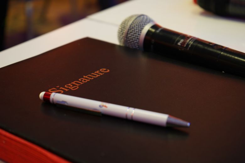 TotalEnergies Tunisie & Renault Trucks signent un contrat de partenariat