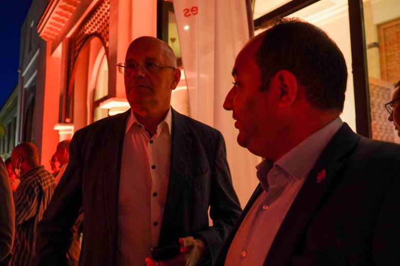 TotalEnergies Tunisie & Renault Trucks signent un contrat de partenariat