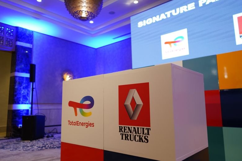 TotalEnergies Tunisie & Renault Trucks signent un contrat de partenariat