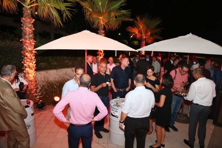 TotalEnergies Tunisie & Renault Trucks signent un contrat de partenariat