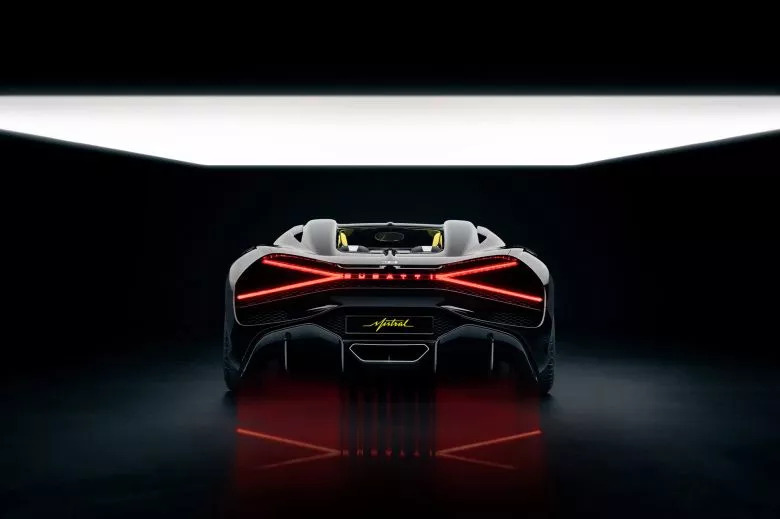 Bugatti W16 Mistral