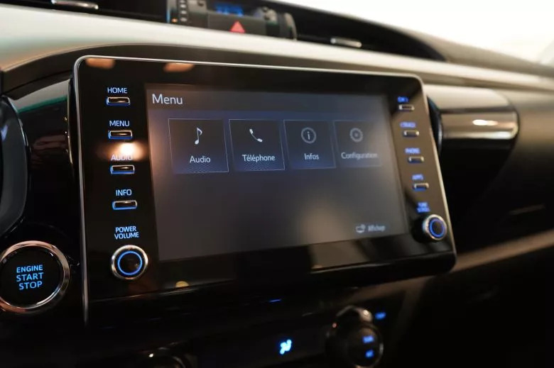 Toyota Hilux 2.4 L Diesel D-4D 4x4 BVA Double Cabine