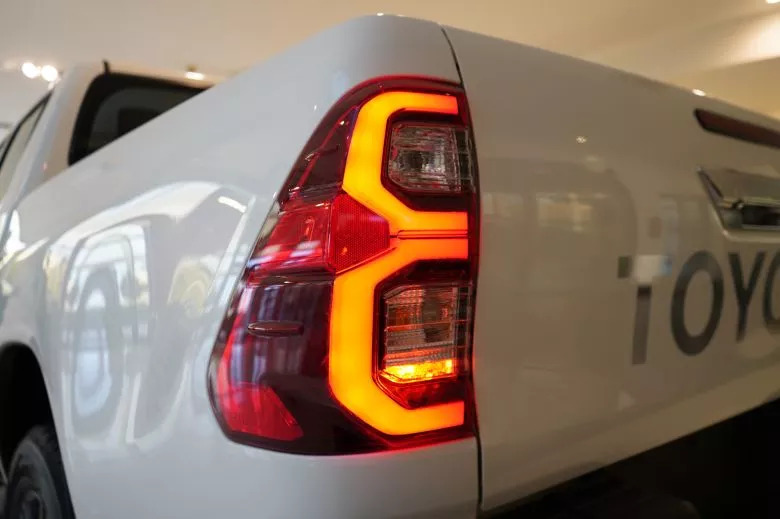 Toyota Hilux 2.4 L Diesel D-4D 4x4 BVA Double Cabine