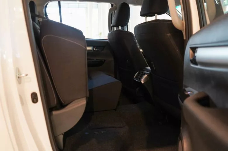 Toyota Hilux 2.4 L Diesel D-4D 4x4 BVA Double Cabine