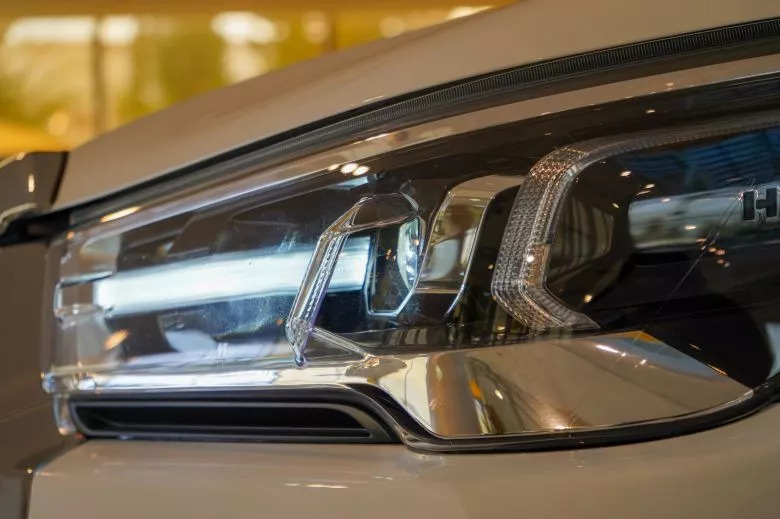 Toyota Hilux 2.4 L Diesel D-4D 4x4 BVA Double Cabine