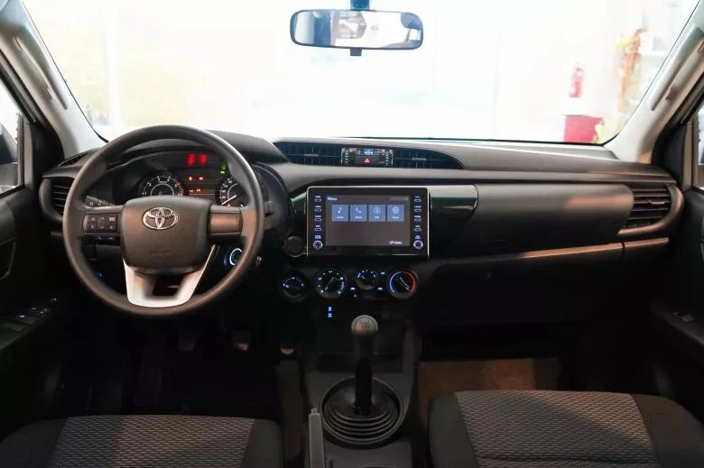 Toyota Hilux 2.4 L Diesel D-4D 4x4 Double Cabine
