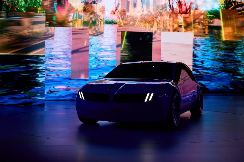 BMW présente à Las Vegas la BMW i Vision Dee