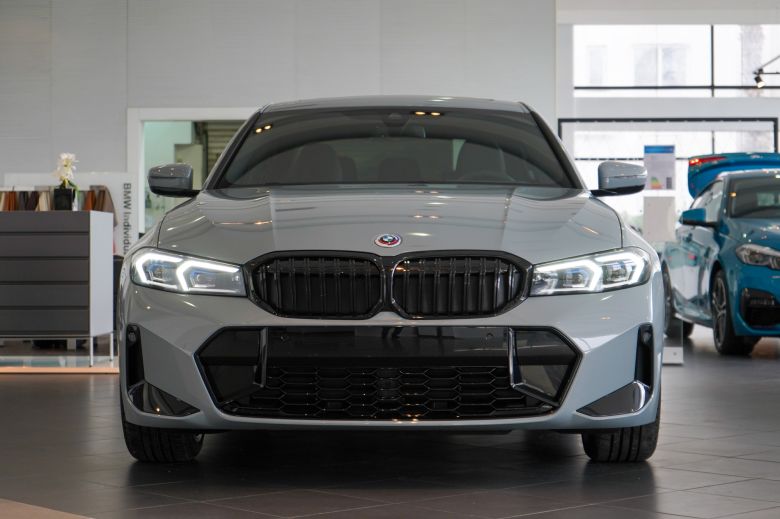 Grilles de calandre noires type M3 Competition BMW Série 3 G20