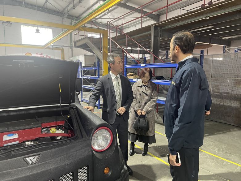 Wallyscar reçoit l’ambassadeur sud-coréen à son usine