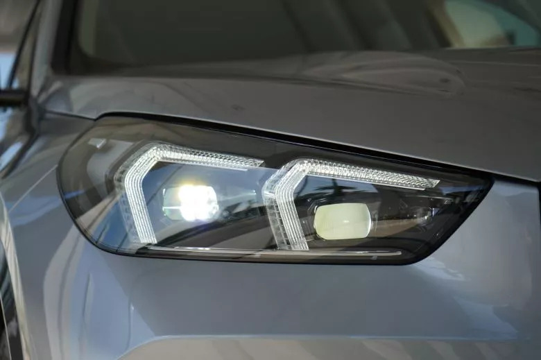 BMW X1 18i sDrive X-Line