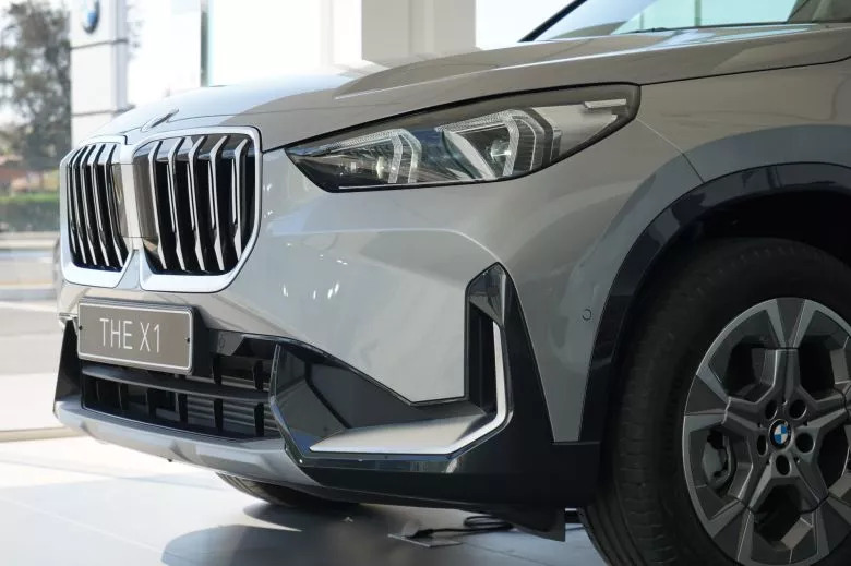 BMW X1 18i sDrive X-Line