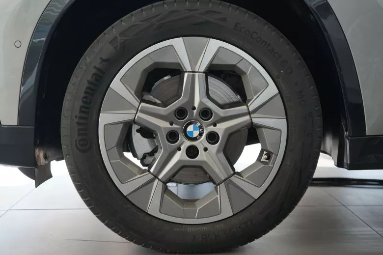 BMW X1 18i sDrive X-Line