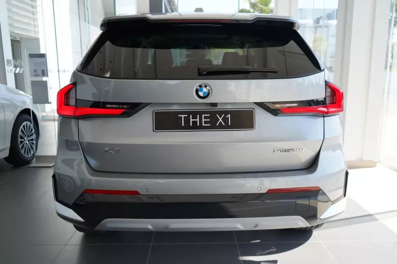 BMW X1 18i sDrive X-Line