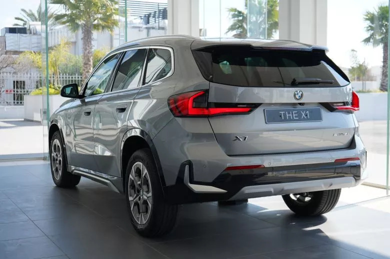 BMW X1 18i sDrive X-Line