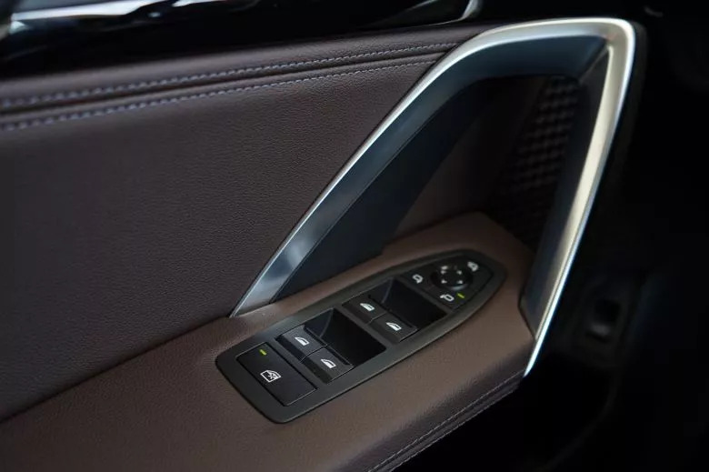 BMW X1 18i sDrive X-Line