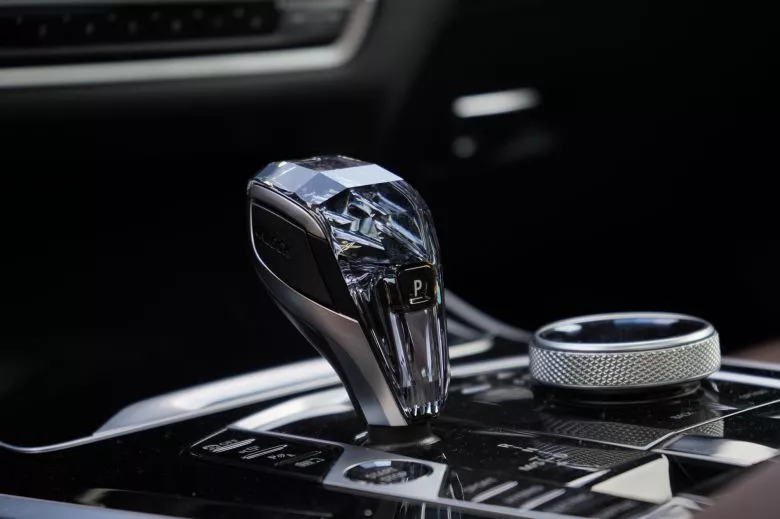 Essai BMW X5 45e, le SUV désormais proposé en hybride rechargeable en Tunisie chez Ben Jemâa Motors